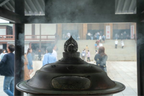 香閣 お寺 参拝