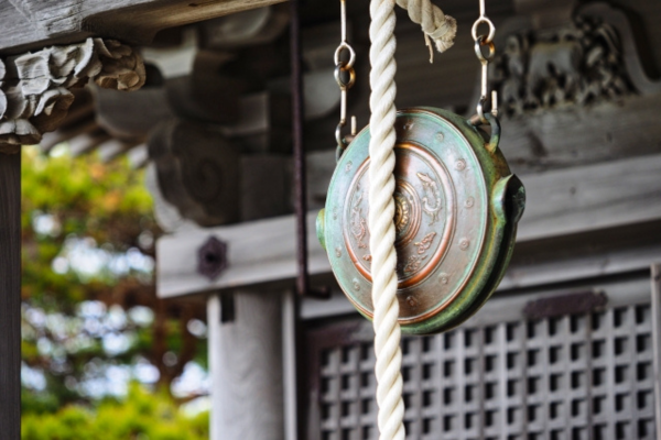 鰐口 お寺 参拝