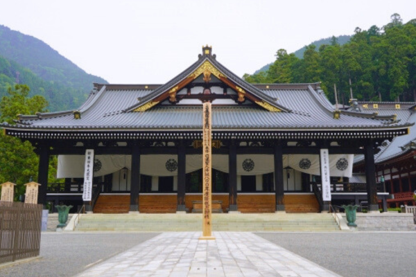 身延山久遠寺 山梨 初詣