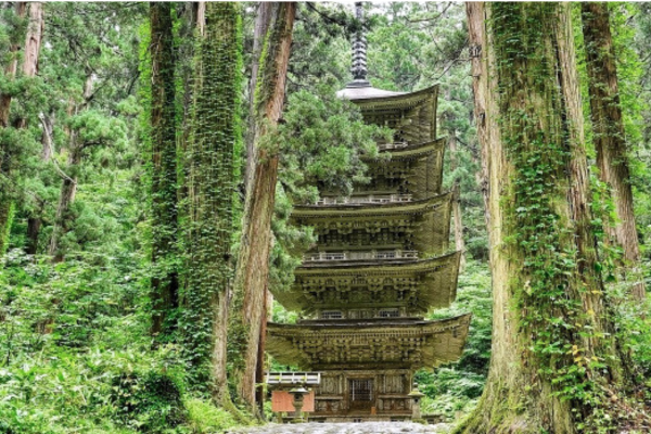 出羽三山神社 三神合祭殿 山形 初詣