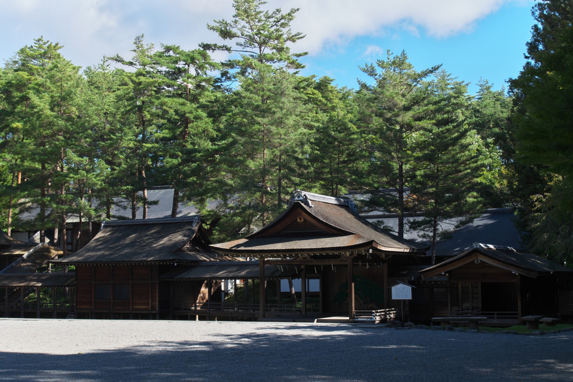 身曾岐神社｜北杜市小淵沢町高天原