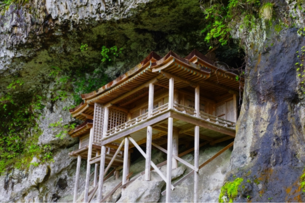 三佛寺（投入堂）