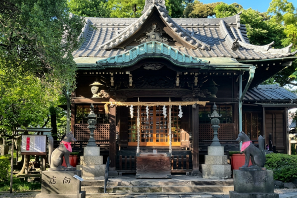 三囲神社