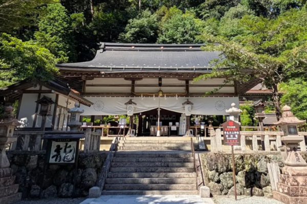 丹生川上神社