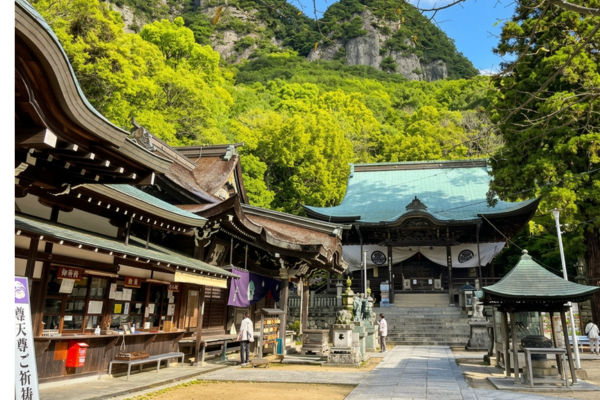 八栗寺