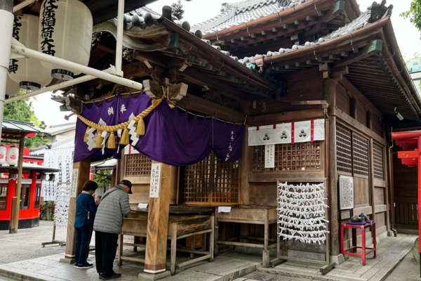 千代保稲荷神社（おちょぼさん）