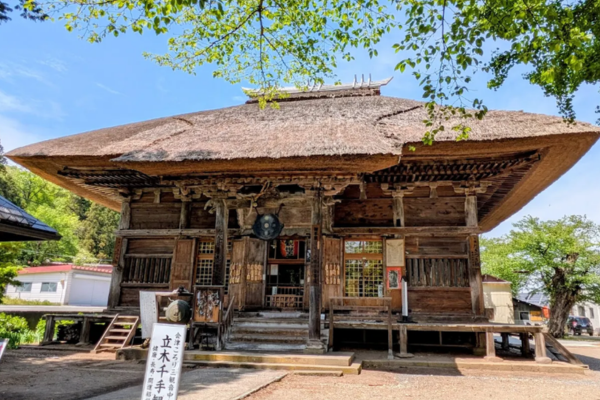 恵隆寺（立木観音）