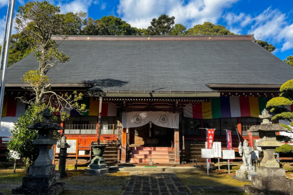 東頭山行元寺
