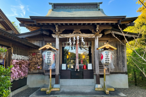 櫻井子安神社