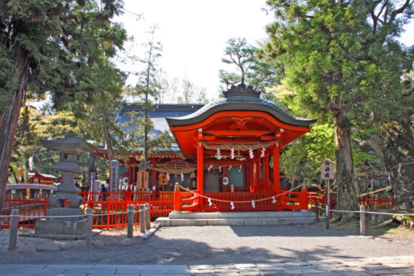 生島足島神社