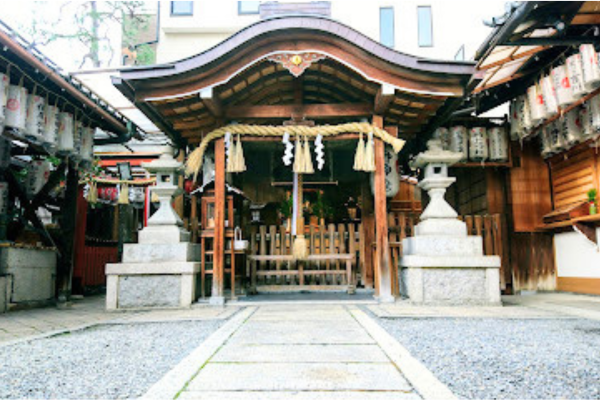 白山神社