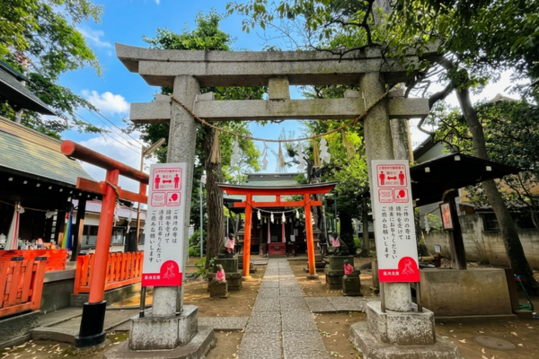 西高井戸松庵稲荷神社