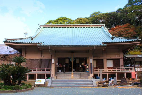 鎮国寺