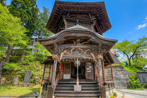 飯盛山さざえ堂（円通三匝堂）
