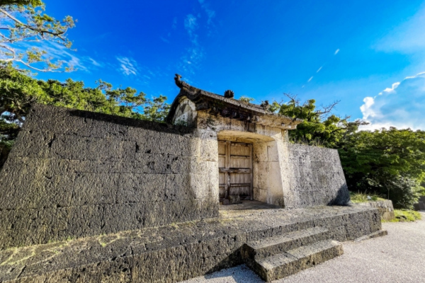 首里城園比屋武御嶽