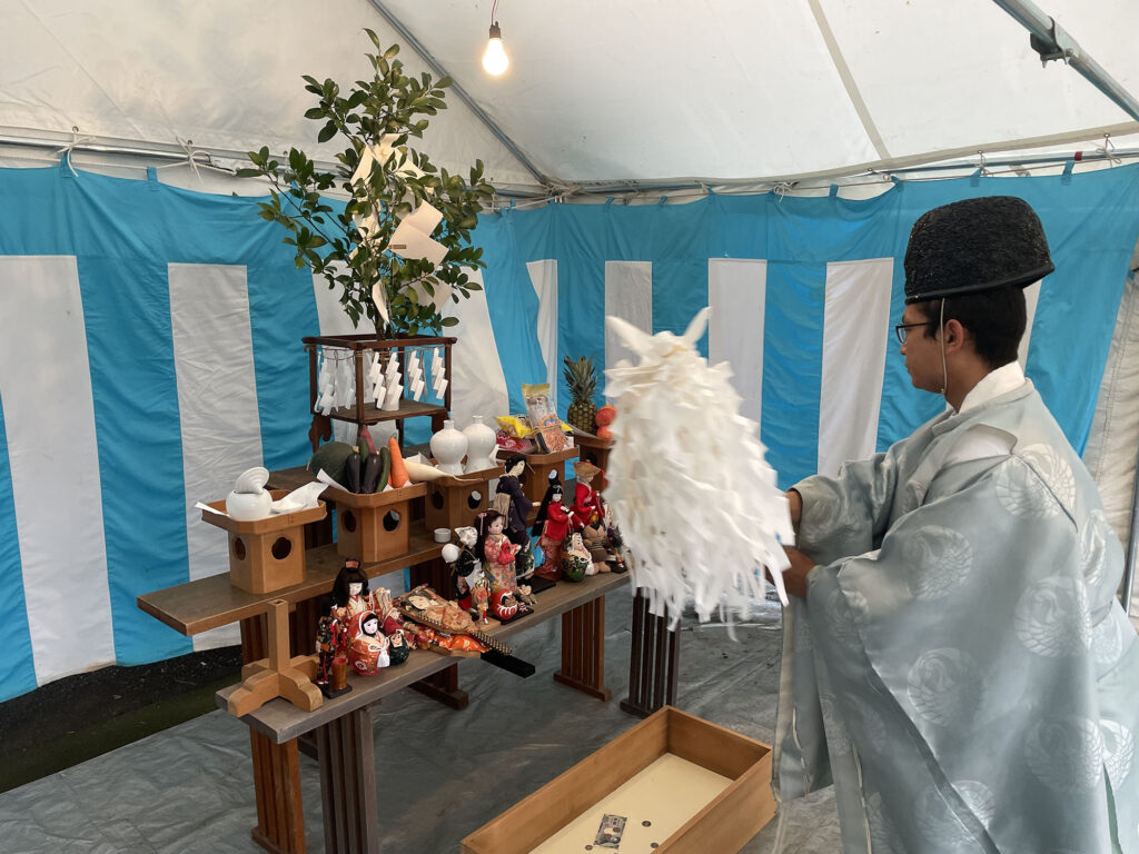 六所神社 人形供養