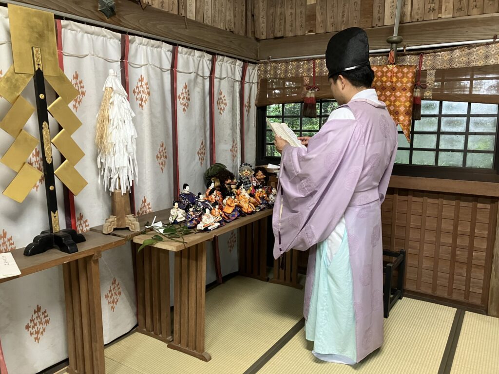 谷山神社 鹿児島市 人形供養