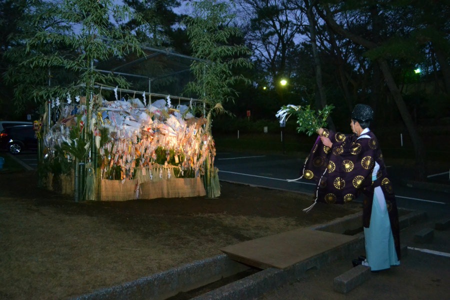 稲毛浅間神社「神符焼納祭（どんど祭）」｜千葉市稲毛区