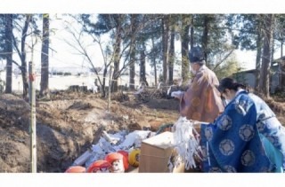 國定赤城神社「どんど焼き」｜伊勢崎市