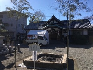 立木神社「左義長神事」｜草津市