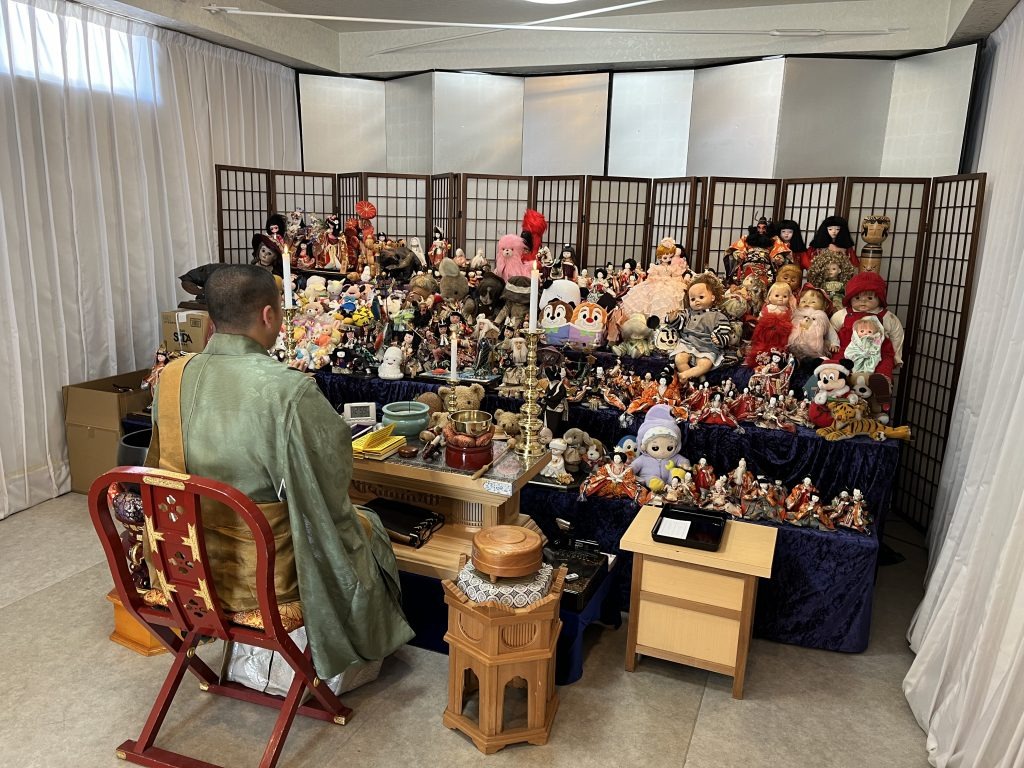 根岸商店 人形供養｜足立区梅田