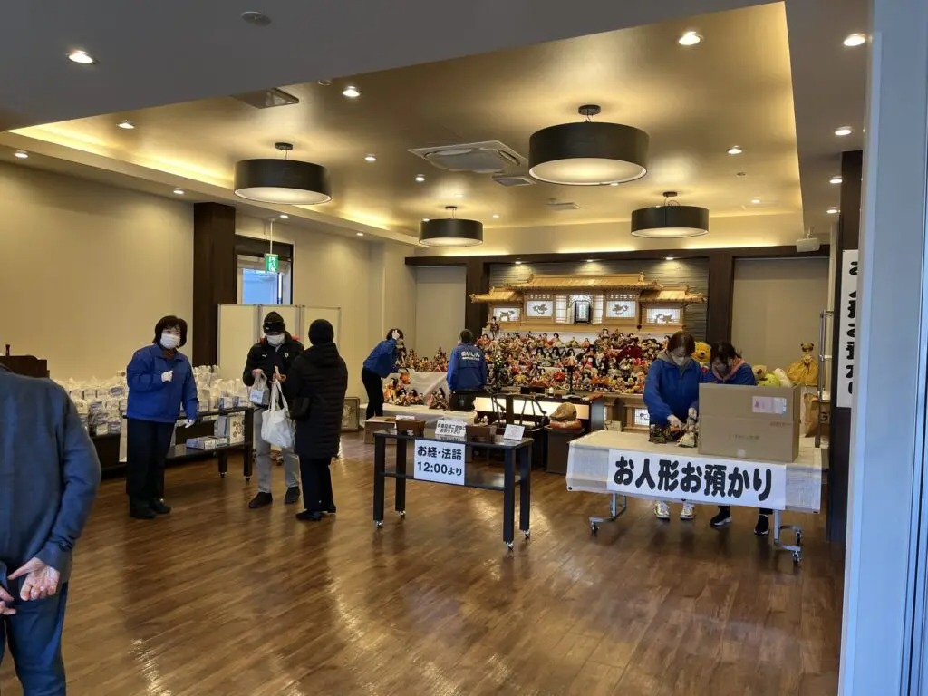 めいしん しろとり斎場 人形供養｜名古屋市熱田区